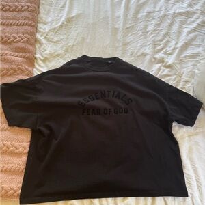 Fear of God Essentials T-Shirt XL – Black on Black Core Logo Tee